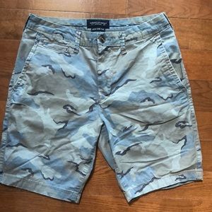 American Eagle NE(X)T LEVEL FLEX Slim Shorts 8”